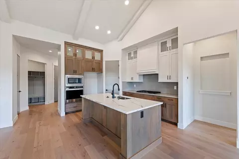 Kitchen - 6623 W Sollas Dr, Eagle, ID 83616 photo 7 of 10