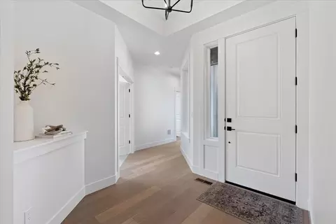 Entry Way - 6623 W Sollas Dr, Eagle, ID 83616 photo 2 of 7