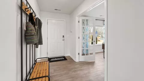 Entry Way - 3405 Woodcross Dr, Moore, SC 29369 photo 2 of 7