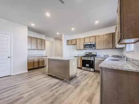 Kitchen - Bouy Blvd, Elberta, AL 36530 photo 1 of 9