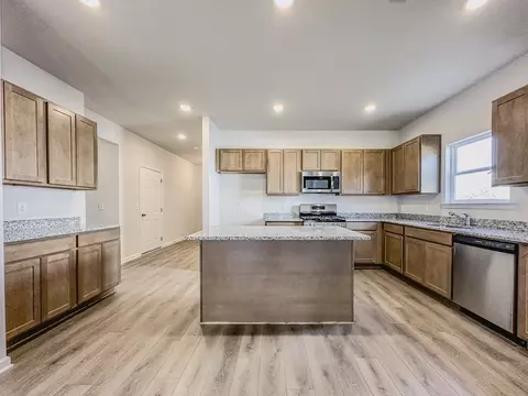 Kitchen - Bouy Blvd, Elberta, AL 36530 photo 5 of 9