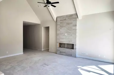 Living - 2016 Grey Birch Pl, Aledo, TX 76008 photo 2 of 6
