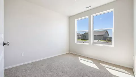 Bedroom - 6106 Road 115, Pasco, WA 99301 photo 1 of 11