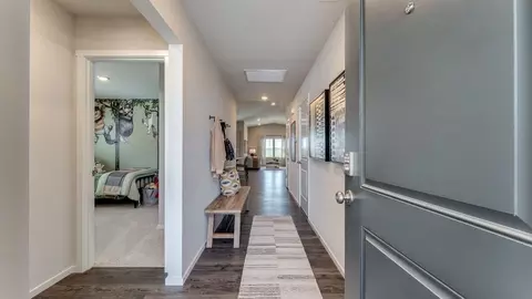 Entry Way - 6106 Road 115, Pasco, WA 99301 photo 1 of 2