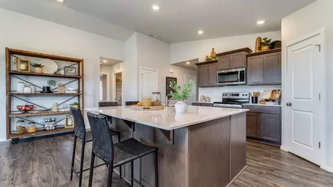 Kitchen - 6106 Road 115, Pasco, WA 99301 photo 8 of 10