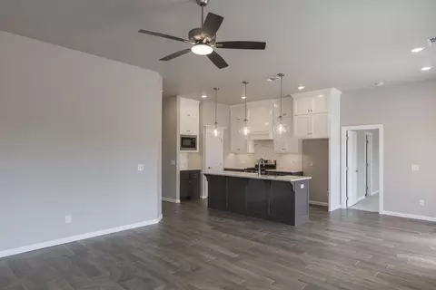 Living - 2800 Heather Hvn, Moore, OK 73160 photo 6 of 12
