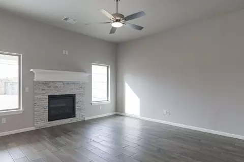 Living - 2800 Heather Hvn, Moore, OK 73160 photo 8 of 12