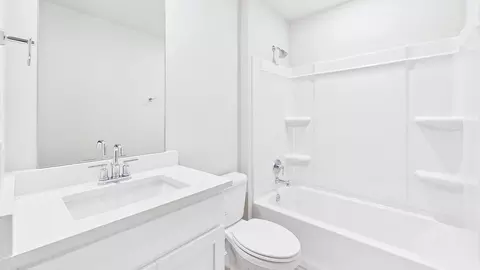 Bath - 206 High Ridge Rd, Duson, LA 70529 photo 4 of 5