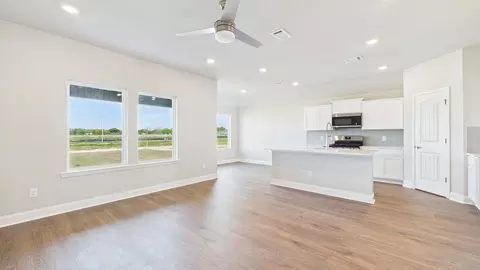 Living - 206 High Ridge Rd, Duson, LA 70529 photo 1 of 2