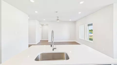 Kitchen - 206 High Ridge Rd, Duson, LA 70529 photo 2 of 3