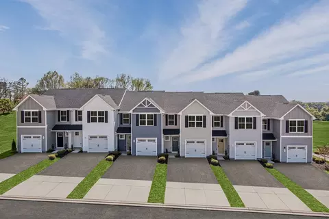 79 Shiloh Rd, Orwigsburg, PA 17961