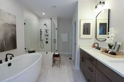 Bath - 5387 St Leger Dr, Providence Forge, VA 23140 photo 2 of 11