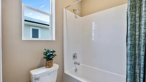 Bath - 27407 Gray Birch Ln, Valencia, CA 91381 photo 5 of 7