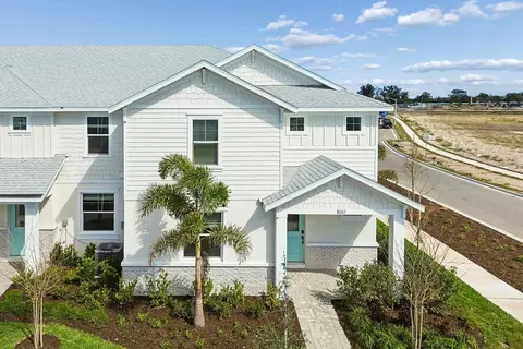 8007 Seaflower Pkwy, Bradenton, FL 34210