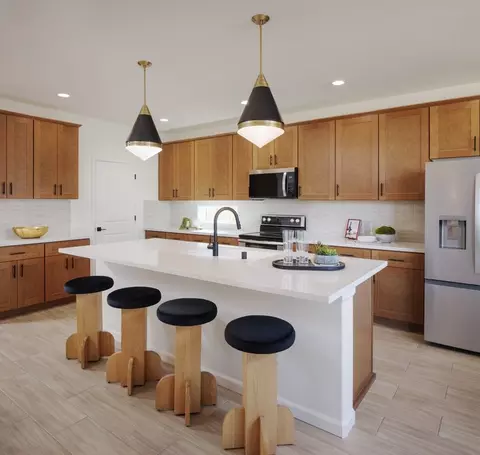 Kitchen - 2360 Brehler Ave, Sanger, CA 93657 photo 5 of 7