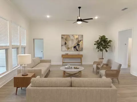 Living - 2740 Louis Cir, Crestview, FL 32536 photo 1 of 3