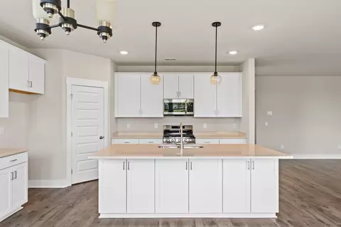 Kitchen - 100 E South 7th St, Seneca, SC 29678 photo 1 of 1