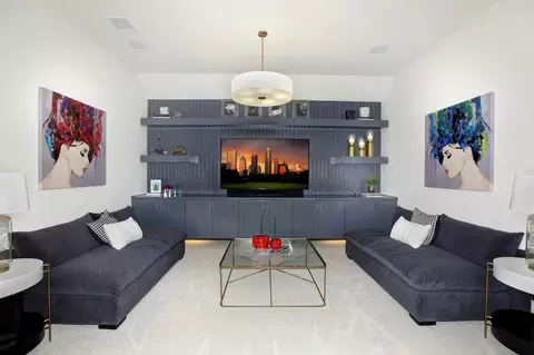 Living - 5410 Elegance Pl, Manvel, TX 77578 photo 2 of 6