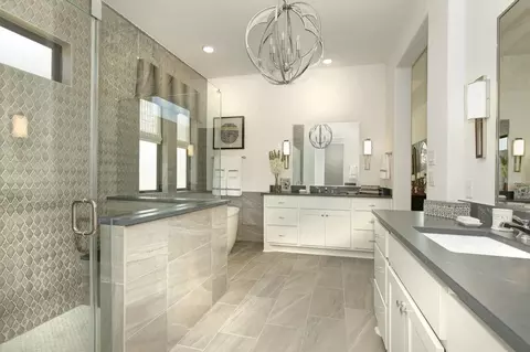 Bath - 5410 Elegance Pl, Manvel, TX 77578 photo 3 of 4