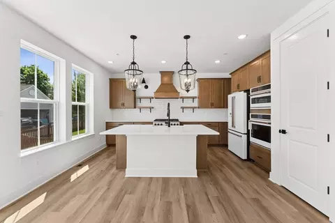 2720 Pavilion Ln, Adamstown, MD 21710