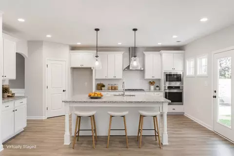 Kitchen - 101 Beaver Crk, Lagrange, GA 30241 photo 1 of 1