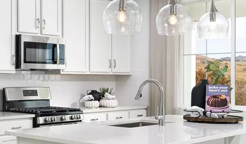 Kitchen - 21371 E 67th Ave, Aurora, CO 80019 photo 2 of 4
