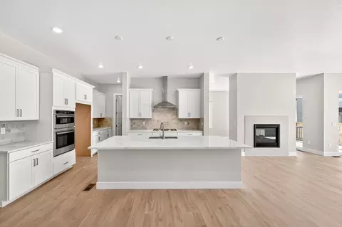 16656 W 93rd Pl, Arvada, CO 80007