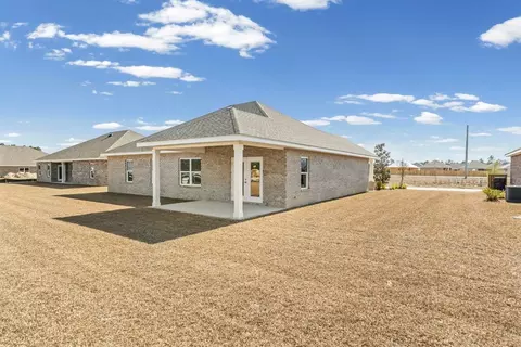 Exterior - 63 Fawn Run E, Freeport, FL 32439 photo 6 of 8