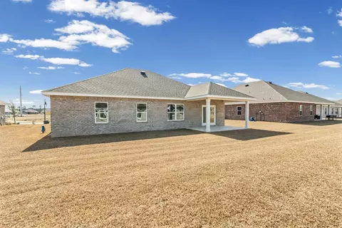 Exterior - 63 Fawn Run E, Freeport, FL 32439 photo 5 of 8