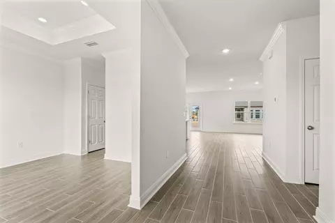 Entry Way - 63 Fawn Run E, Freeport, FL 32439 photo 5 of 5