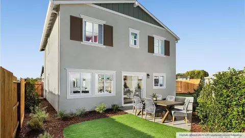 Exterior - 153 Soaring Dr, Lathrop, CA 95330 photo 5 of 7