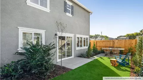 Exterior - 153 Soaring Dr, Lathrop, CA 95330 photo 7 of 7