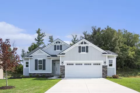 Exterior - 14054 Ambrosia Ave, Dewitt, MI 48820 photo 8 of 20