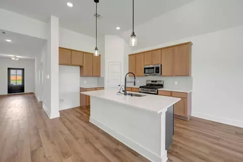 2127 Lone Bronco Blvd, Rosenberg, TX 77471