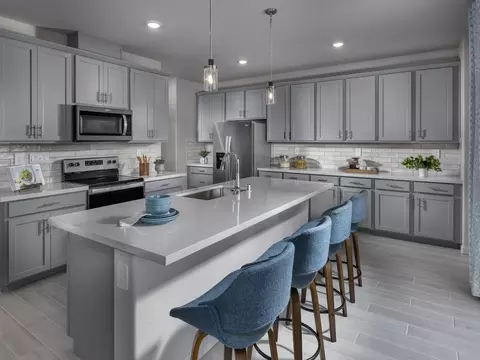 Kitchen - 1717 Eagle River Ave, Manteca, CA 95337 photo 4 of 4
