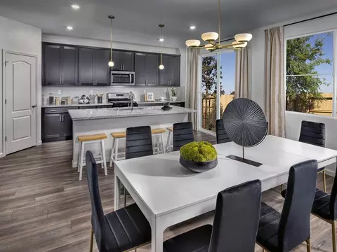 Dining - 1717 Eagle River Ave, Manteca, CA 95337 photo 1 of 2
