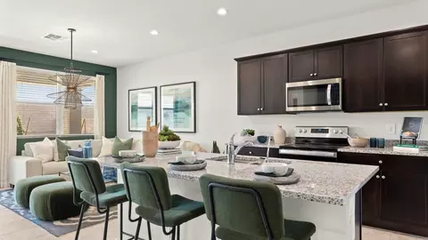 Kitchen - 9648 S Caballo Dr, Apache Junction, AZ 85120 photo 1 of 10