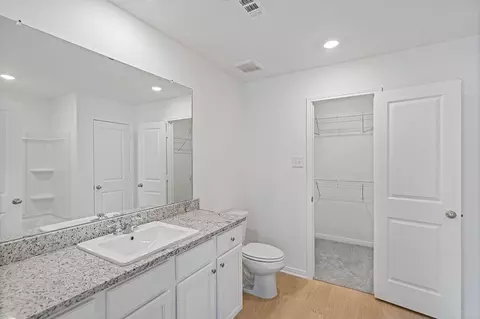 Bath - 14807 Nest Jct, Von Ormy, TX 78073 photo 1 of 3
