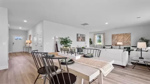 Dining - 124 Sabel Ct, Guyton, GA 31312 photo 4 of 6