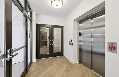 Entry Way - 1121 Fortune Ter, Potomac, MD 20854 photo 4 of 4