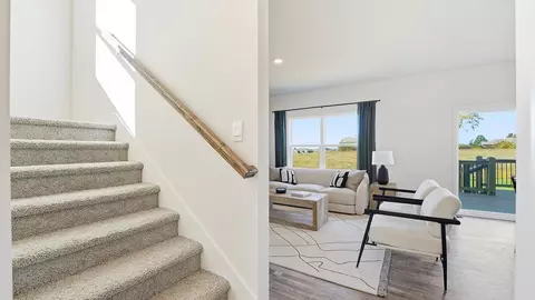 Entry Way - 626 Fallen Leaf Dr, Belton, MO 64012 photo 5 of 6