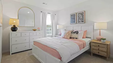 Bedroom - 626 Fallen Leaf Dr, Belton, MO 64012 photo 8 of 17