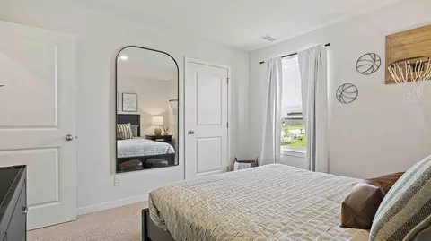 Bedroom - 626 Fallen Leaf Dr, Belton, MO 64012 photo 7 of 17