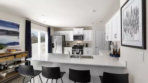 Kitchen - 140 Hawk Ridge Rd, Anderson, SC 29621 photo 4 of 6