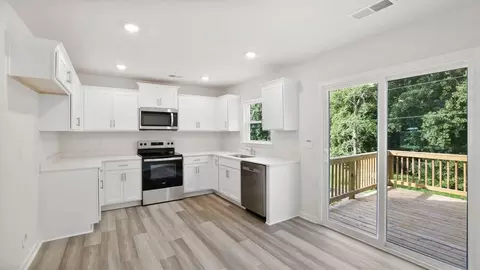 Kitchen - 140 Hawk Ridge Rd, Anderson, SC 29621 photo 1 of 6