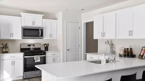 Kitchen - 140 Hawk Ridge Rd, Anderson, SC 29621 photo 5 of 6