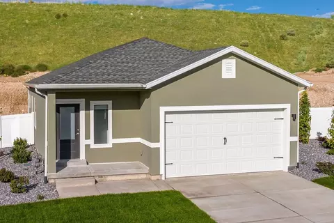 Exterior - 7242 N Bald Eagle Way, Eagle Mountain, UT 84005 photo 2 of 21