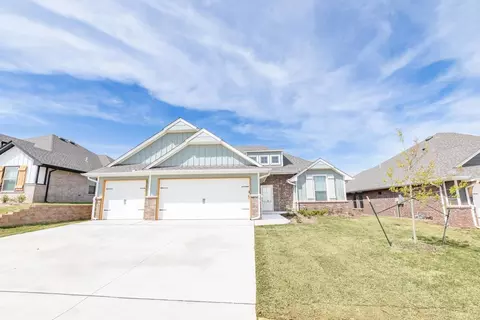 13021 NE 8th St, Choctaw, OK 73020