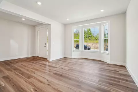 6406 213th Ave Ct E, Bonney Lake, WA 98391