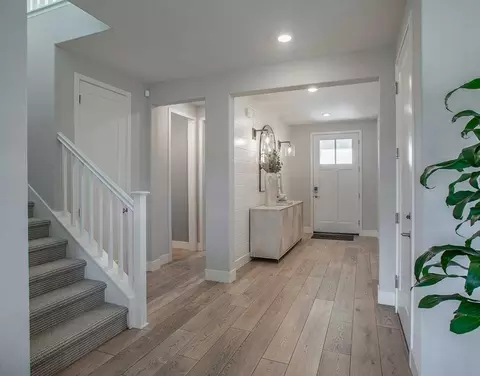 Entry Way - 2441 Cinnabar Dr, Fairfield, CA 94533 photo 3 of 5